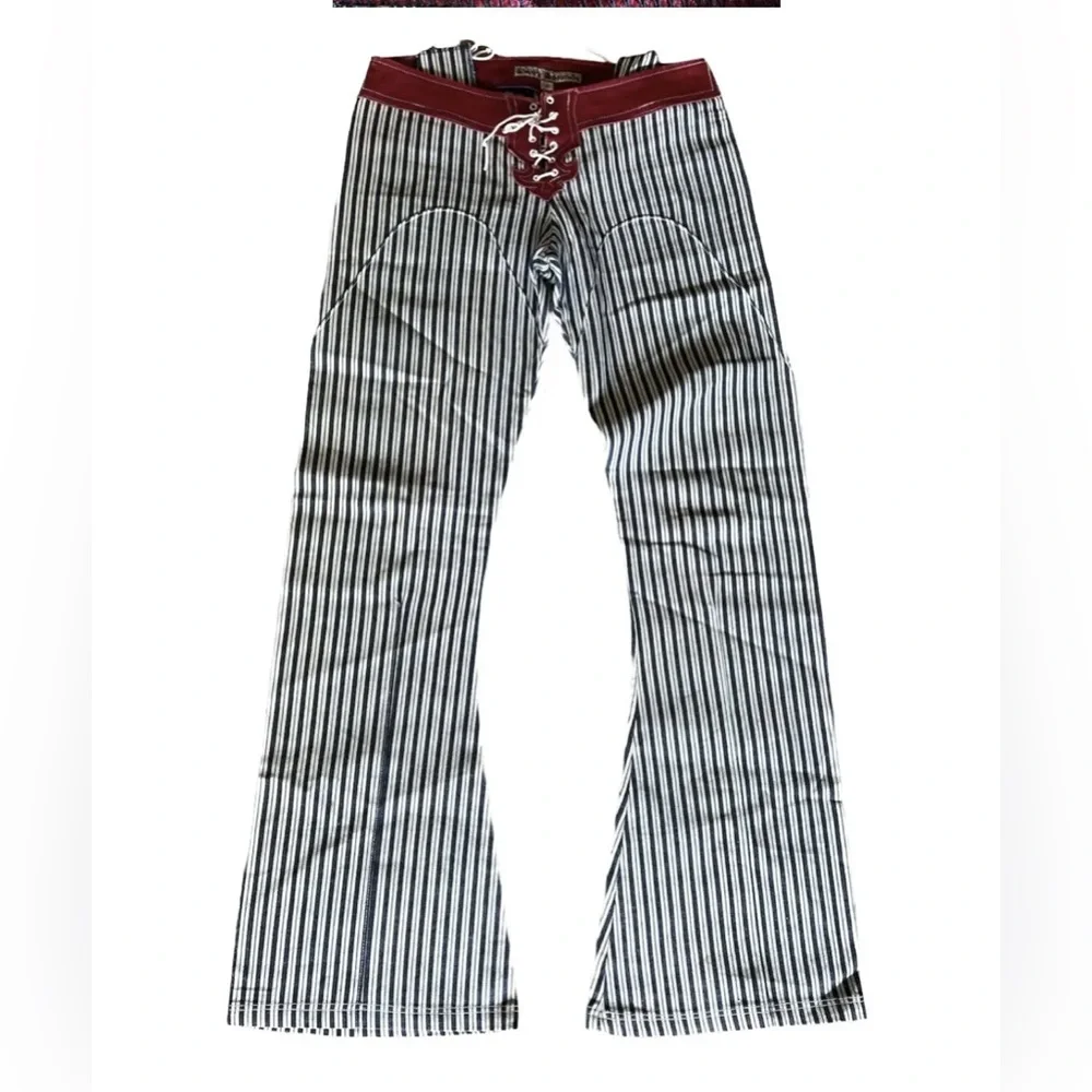 In search of Electric Barbarella Pants - Picture 4 of 4